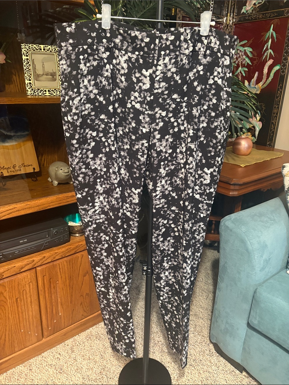 Ann Taylor Black and White Floral Ponte Trousers